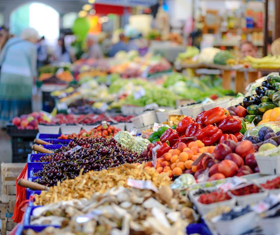 Dlaczego warto kupować żywność od lokalnych dostawców?
